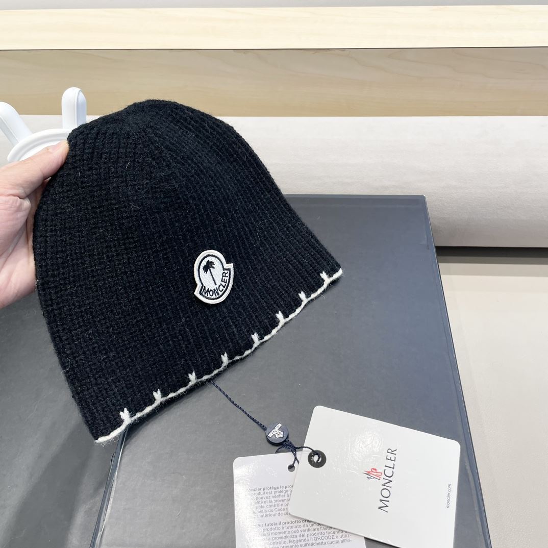 Moncler Caps